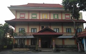 Oranjje Hotel Denpasar